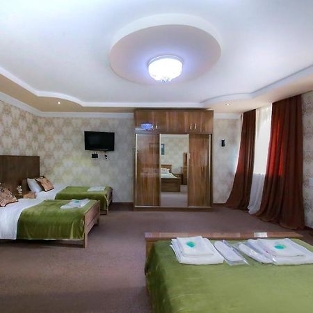 Royal Hotel Tbilisi Exteriör bild