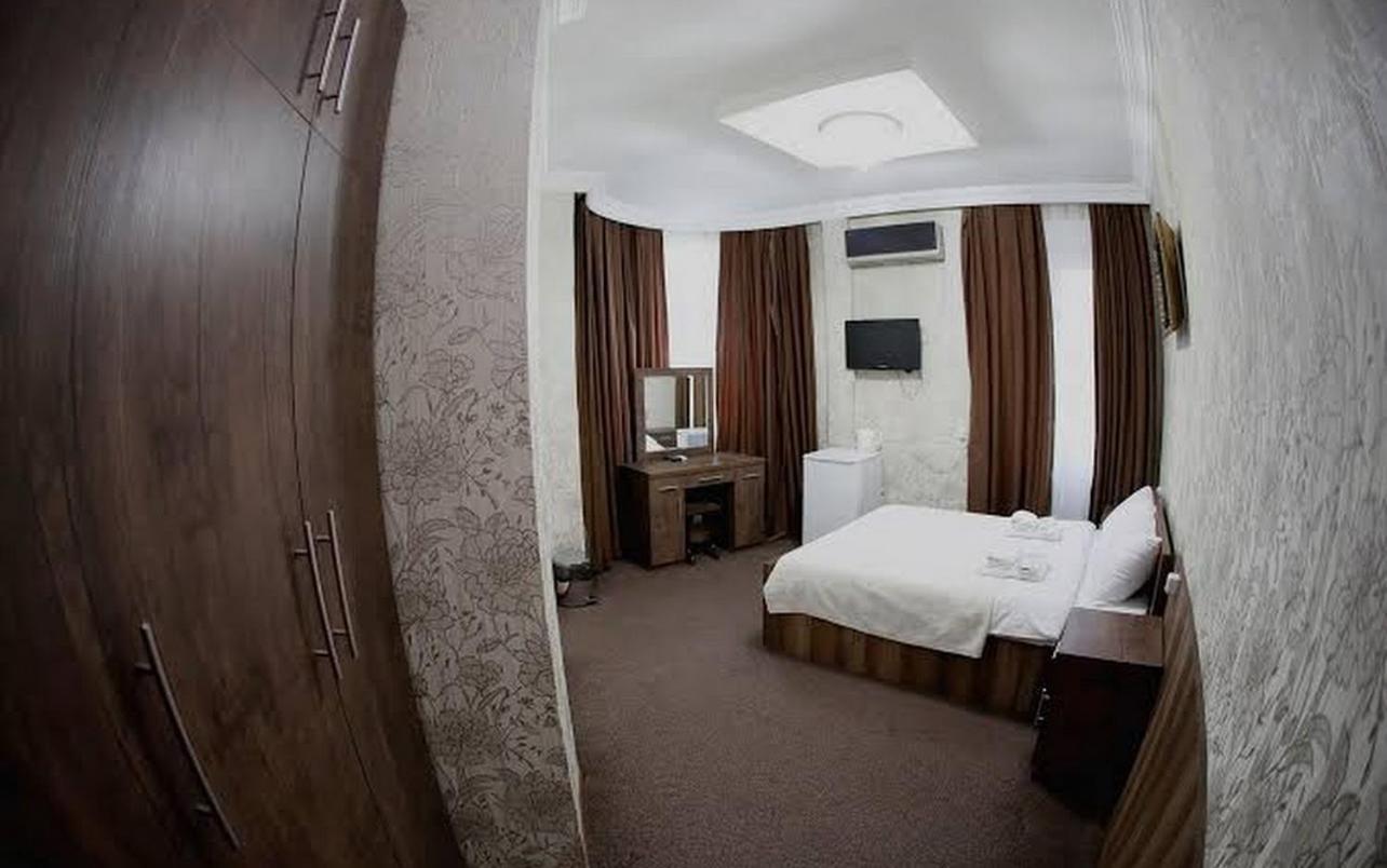Royal Hotel Tbilisi Exteriör bild