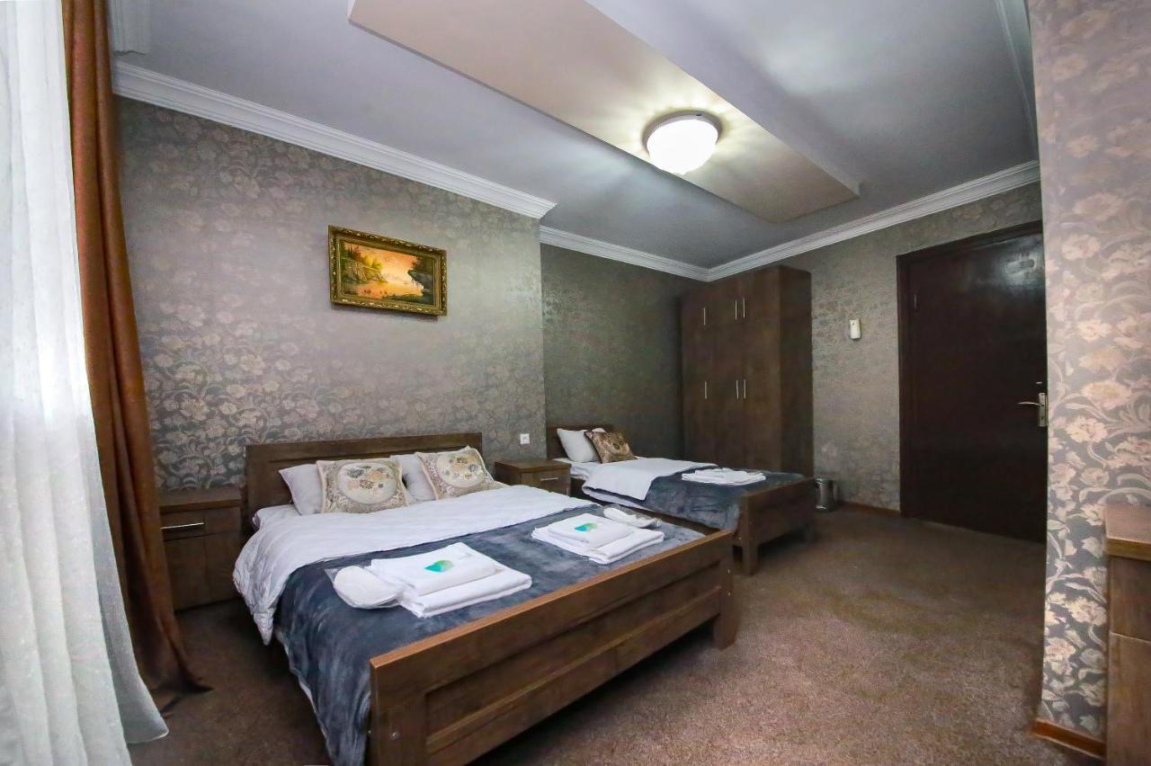 Royal Hotel Tbilisi Exteriör bild